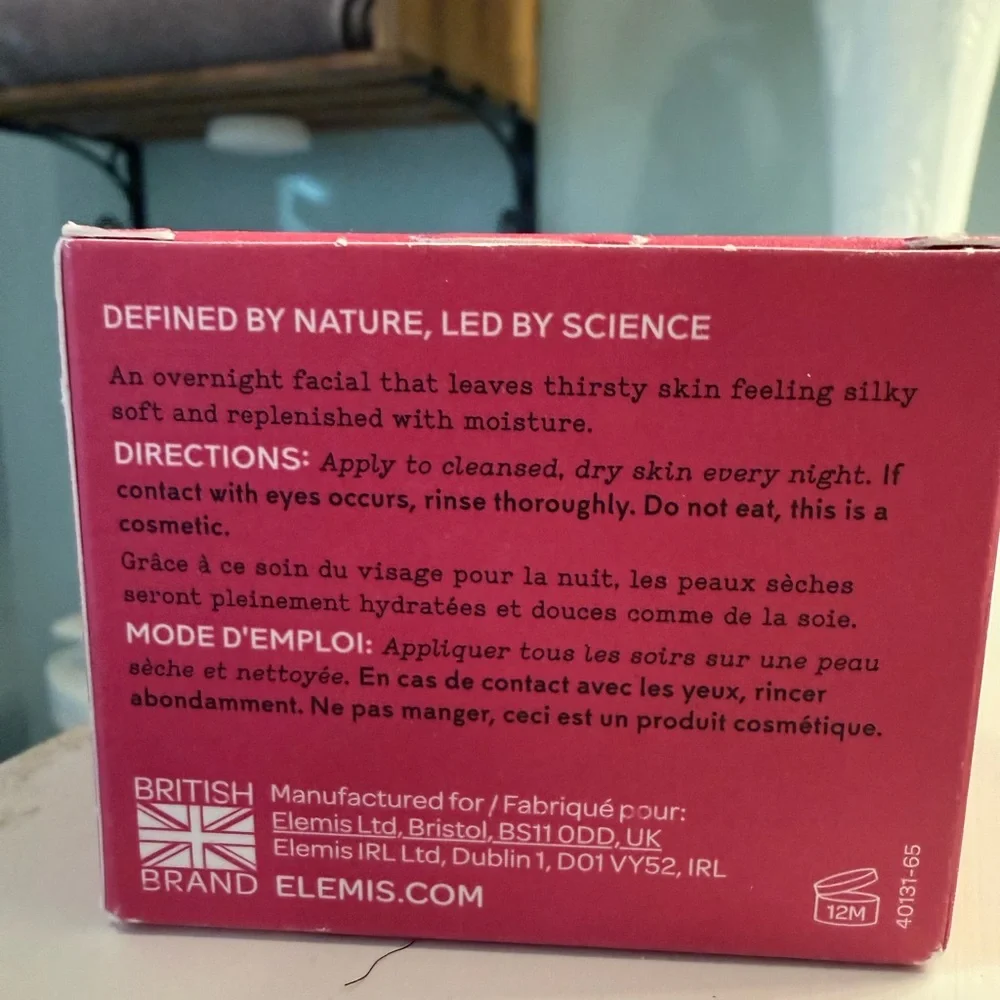 ELEMIS Superfood Midnight Facial Cream - Vibrant Pink - Picture 4 of 5